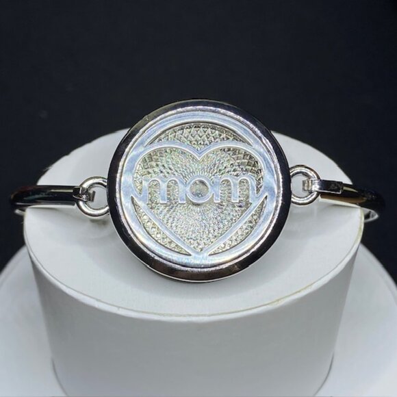 Aromatherapy Bangle Bracelet Multicolor Heart Mom - Picture 9 of 12